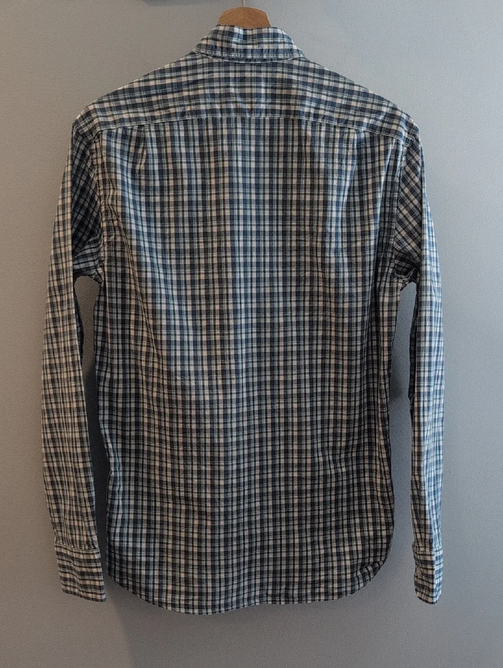 J. Crew Men's S Slim Untucked Flex Washed Long Sleeve Shirt Style #BP971 - Picture 3 of 15
